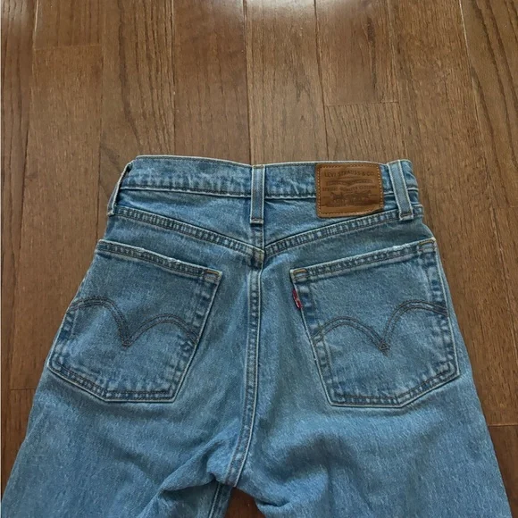 Levi's® Premium WEDGIE STRAIGHT ANKLE WOMEN'S JEANS size 23 - Picture 8 of 10